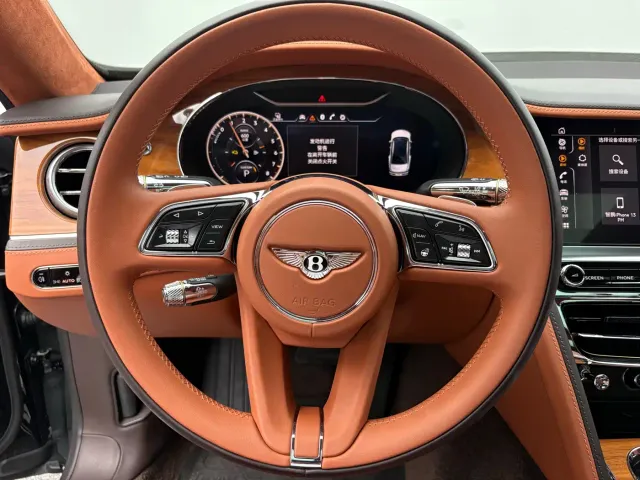 Bentley Flying Spur — Фото автомобиля 9