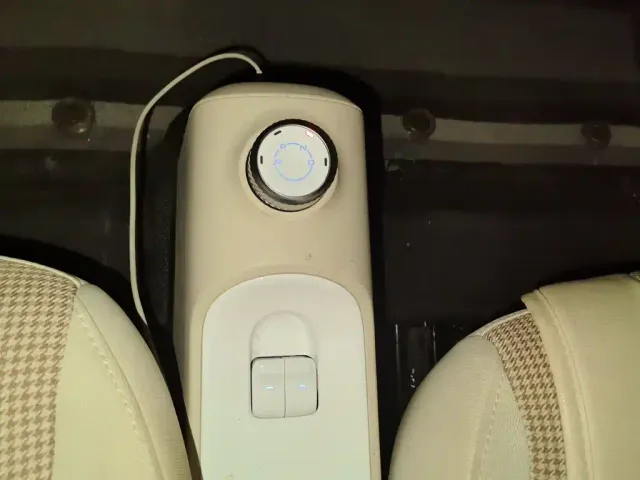 Wuling Hongguang Mini EV — Фото автомобиля 10