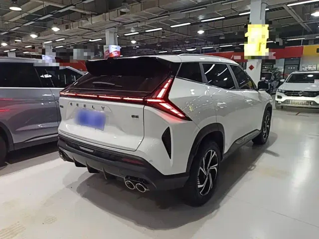 Geely Boyue — Фото автомобиля 6