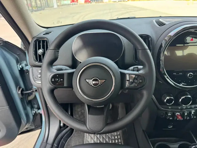 MINI Countryman — Фото автомобиля 11