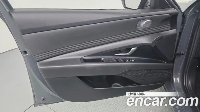 Hyundai Avante CN7 — Фото автомобиля 13