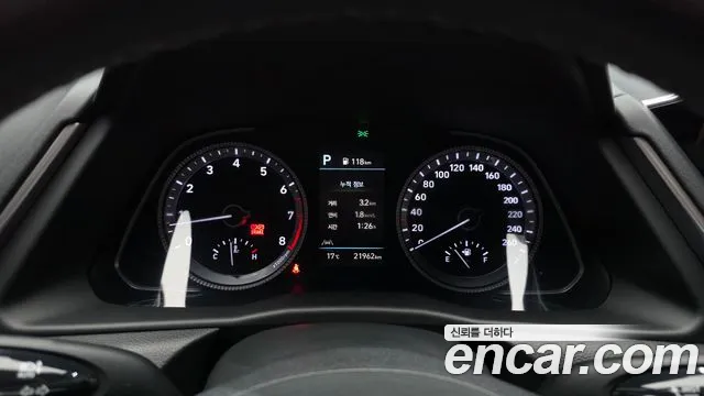 Hyundai Sonata — Фото автомобиля 11