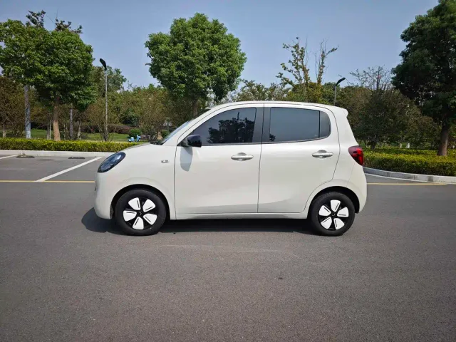 Wuling Hongguang Mini EV — Фото автомобиля 4