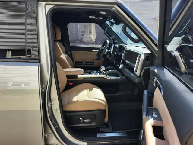 Jetour T2 — Фото автомобиля 8