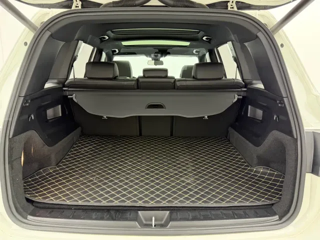 Mercedes-Benz GLB-Class — Фото автомобиля 18