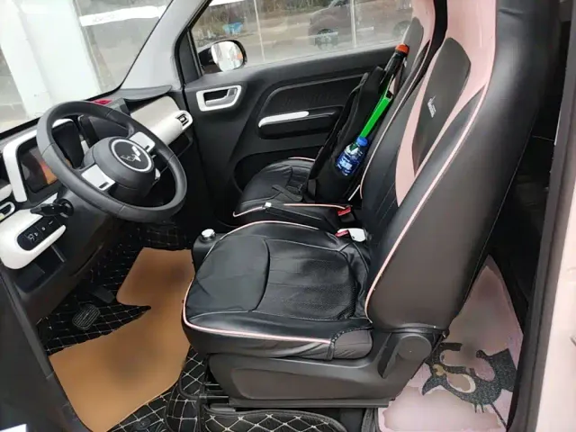 Wuling Hongguang Mini EV — Фото автомобиля 14