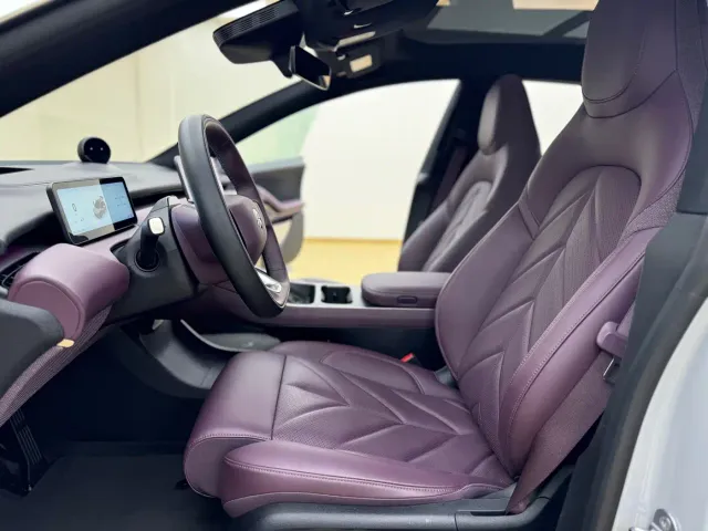 Nio ET5 Touring — Фото автомобиля 9