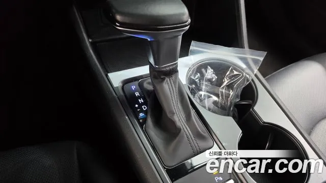 Hyundai Sonata — Фото автомобиля 12