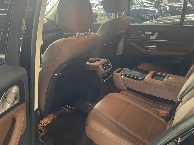 Mercedes-Benz GLE-Class — Фото автомобиля 5