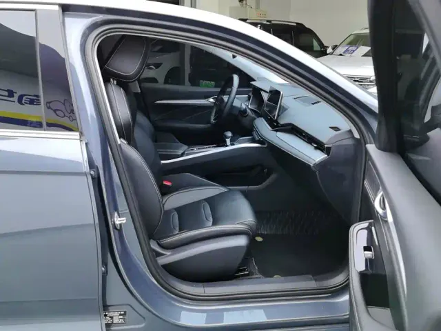 Geely Xingrui — Фото автомобиля 8