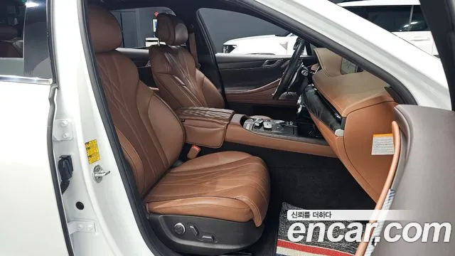 Genesis G80 Electrified G80 (RG3) — Фото автомобиля 21