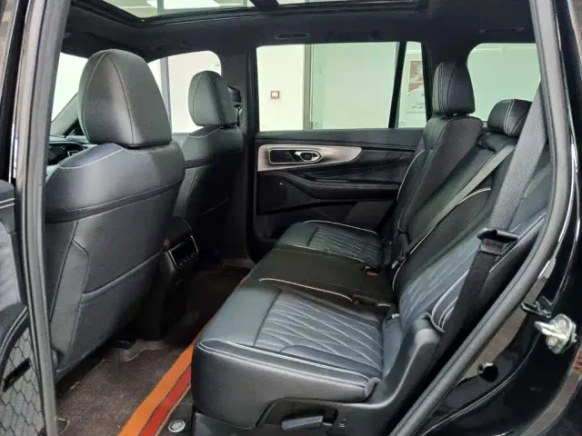 GAC Trumpchi GS8 — Фото автомобиля 8