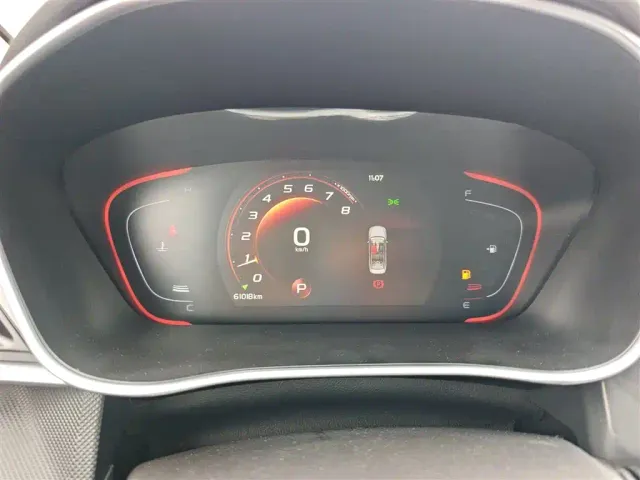 Geely Binrui — Фото автомобиля 4