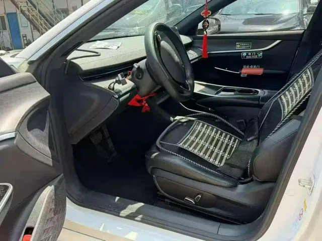 Changan Qiyuan A07 — Фото автомобиля 7