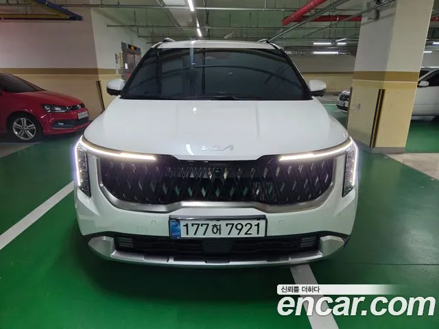 Фотография автомобиля — Kia Carnival