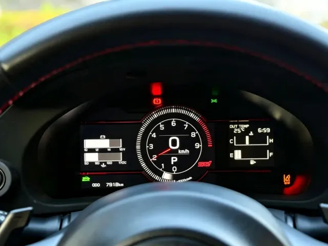 Subaru BRZ — Фото автомобиля 16