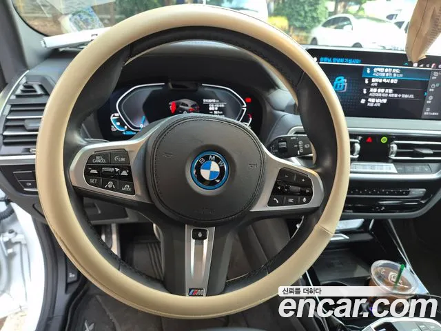 BMW iX3 G08 (2020–2024) — Фото автомобиля 6