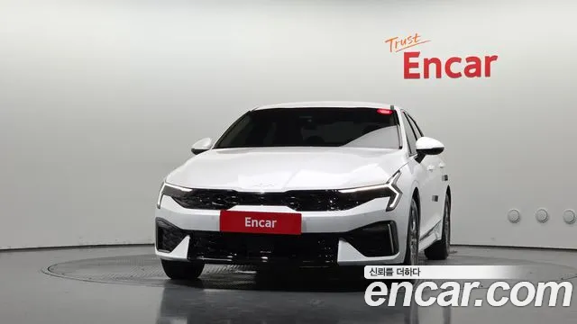Kia K5 Prestige — Фото автомобиля 3