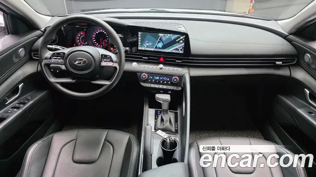 Hyundai Avante — Фото автомобиля 10