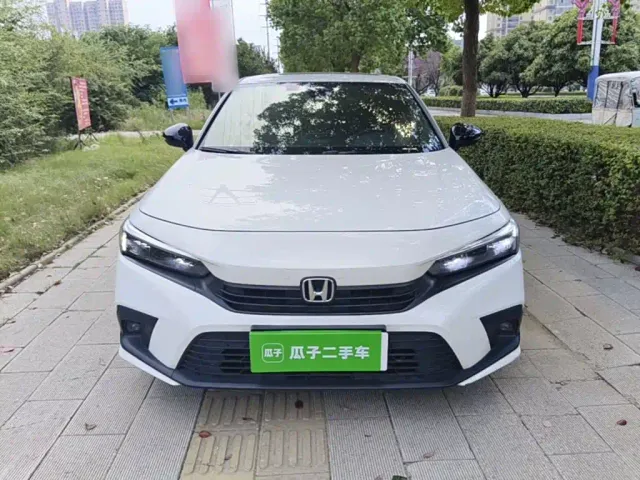Honda Civic — Фото автомобиля 2