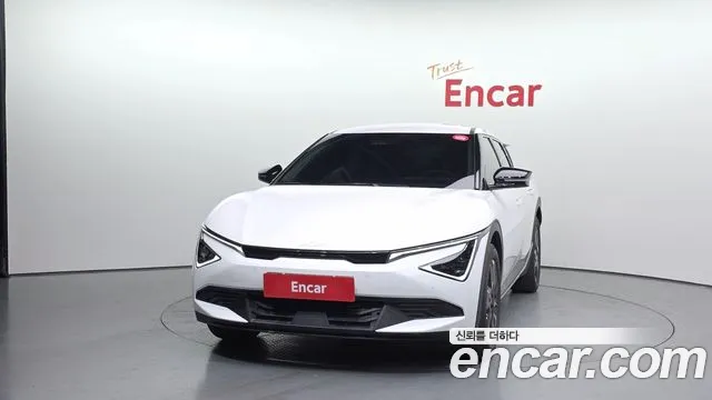 Kia EV6 — Фото автомобиля 3