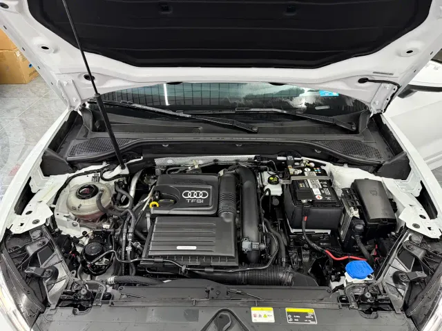Audi Q2L — Фото автомобиля 13