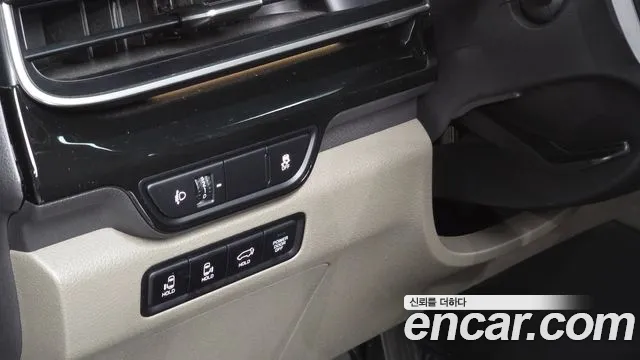 Kia Canival Новый Carnival 4 поколение Дизель 7 мест Signature — Фото автомобиля 27