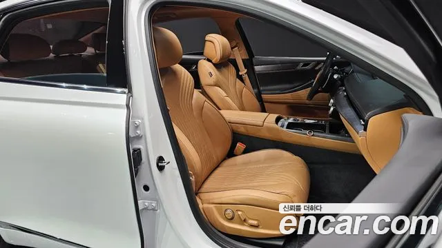 Genesis G80 Бензин 2.5 турбо AWD — Фото автомобиля 10