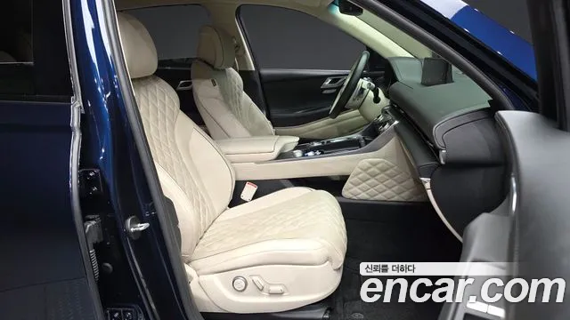 Genesis GV80 — Фото автомобиля 11