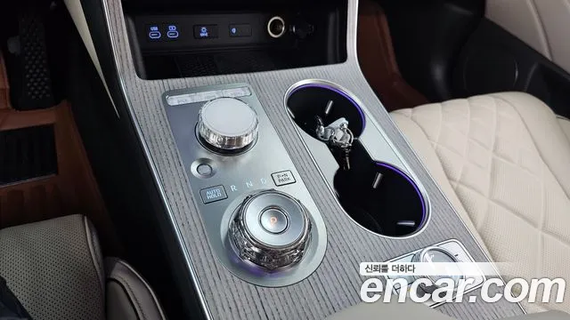 Genesis GV80 — Фото автомобиля 9