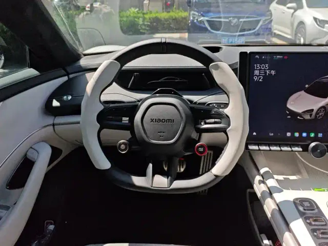 Xiaomi SU7 — Фото автомобиля 15