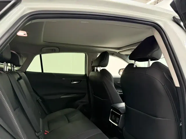 Toyota Venza — Фото автомобиля 13