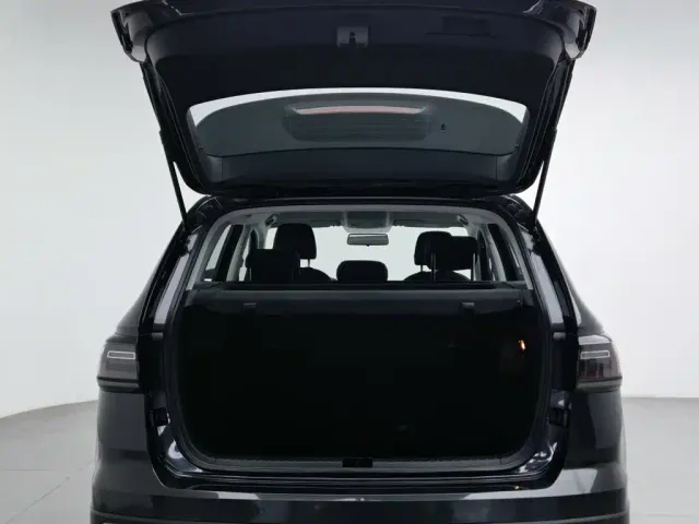Volkswagen Tharu — Фото автомобиля 16