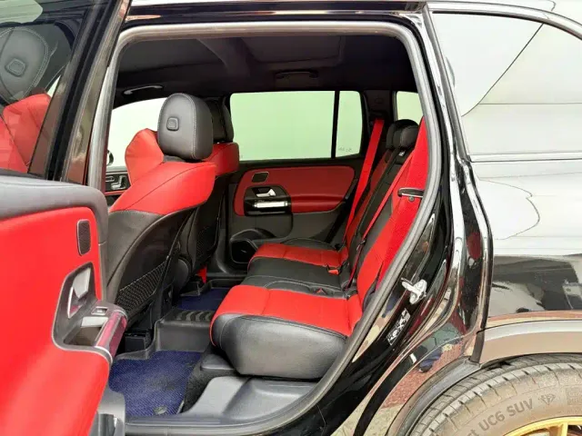 Mercedes-Benz GLB AMG — Фото автомобиля 12