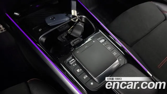 Mercedes-Benz GLB-Class — Фото автомобиля 23