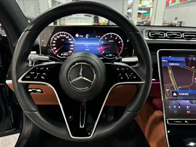 Mercedes-Benz S-Class — Фото автомобиля 20