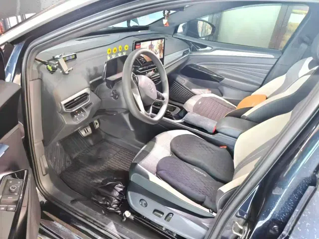 Volkswagen ID.4 Crozz — Фото автомобиля 3