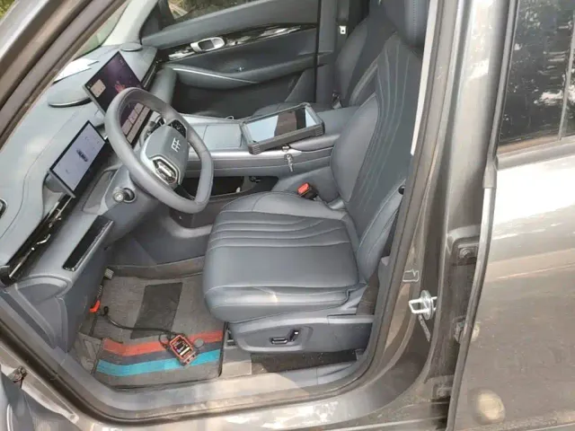 Geely Galaxy E5 — Фото автомобиля 14