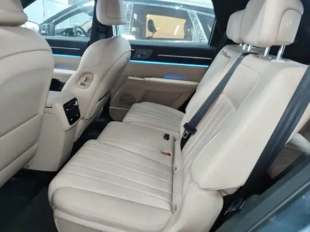 Jetour X70L — Фото автомобиля 16