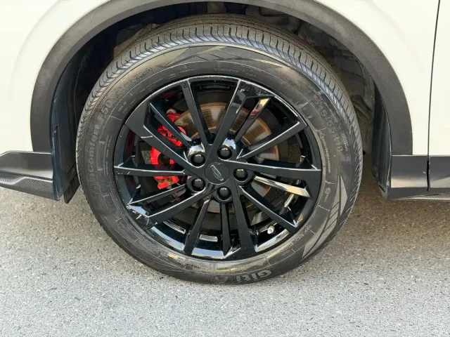 Geely Binyue 2021 Model 1.5TD DCT Star Glory Edition — Фото автомобиля 4
