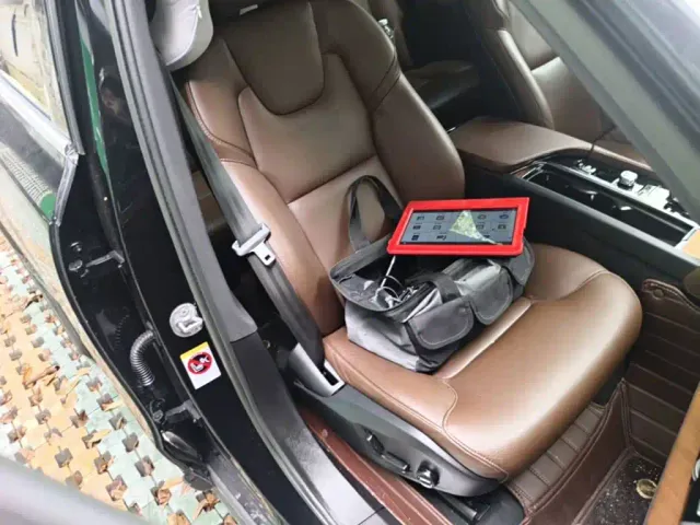 Volvo XC90 — Фото автомобиля 24