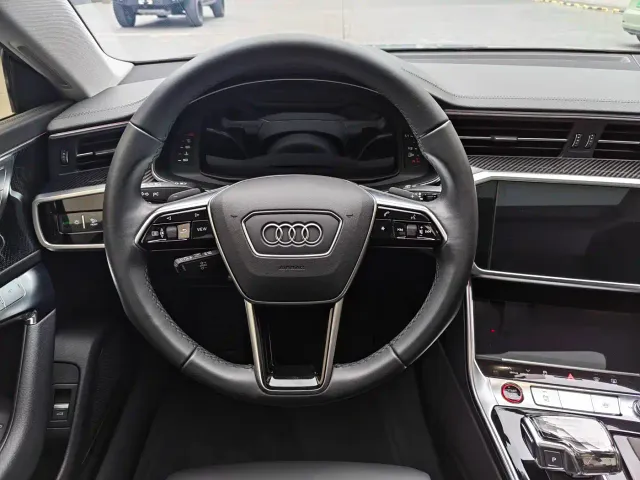 Audi A7 — Фото автомобиля 8
