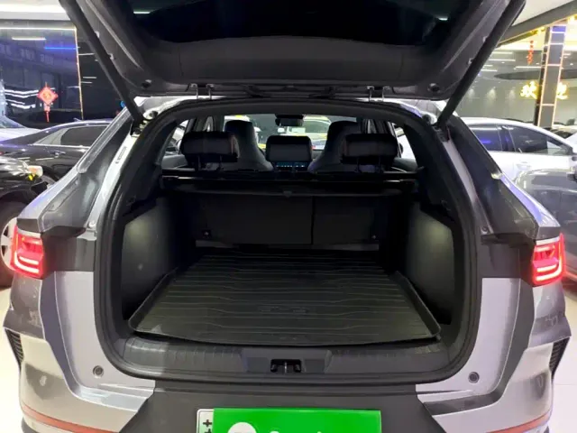BYD Song PLUS — Фото автомобиля 18