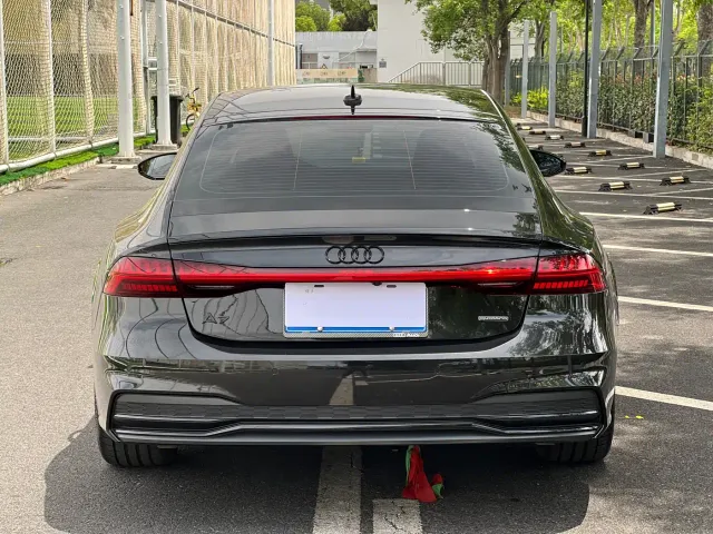 Audi A7 — Фото автомобиля 5