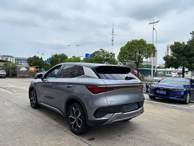 BYD Yuan PLUS — Фото автомобиля 6