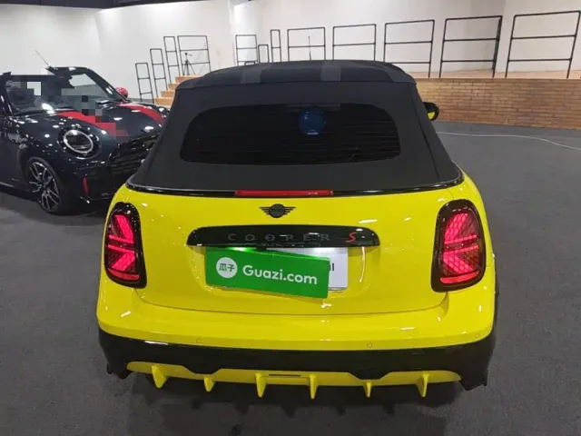 MINI Hatch — Фото автомобиля 5