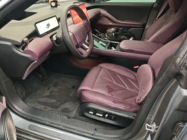 Nio ET5 Touring — Фото автомобиля 14