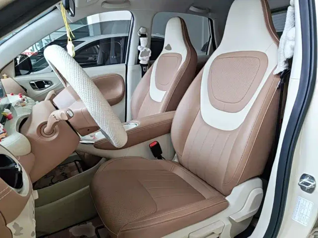 Wuling Bingo — Фото автомобиля 14
