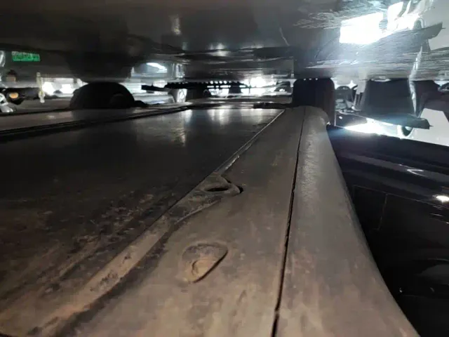 Tesla Model Y — Фото автомобиля 21