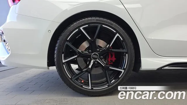 Audi RS 3 RS3 (8Y) — Фото автомобиля 5